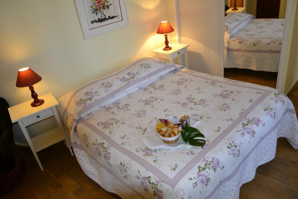 Rians  Hotellerie De L'Esplanade חדר תמונה