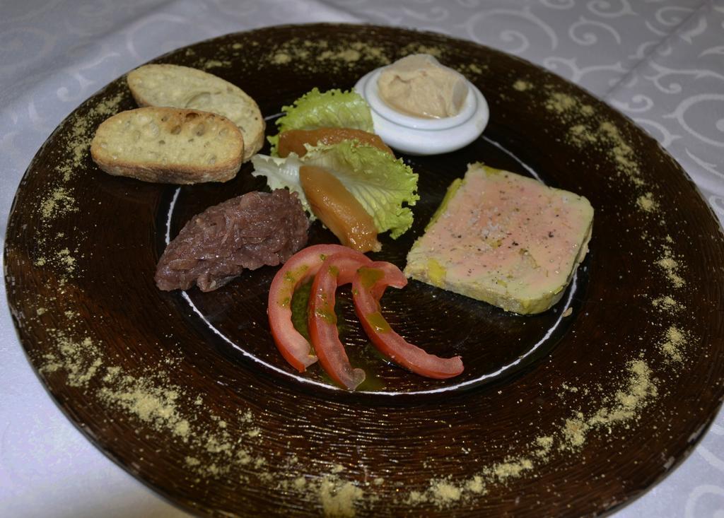 Rians  Hotellerie De L'Esplanade מראה חיצוני תמונה