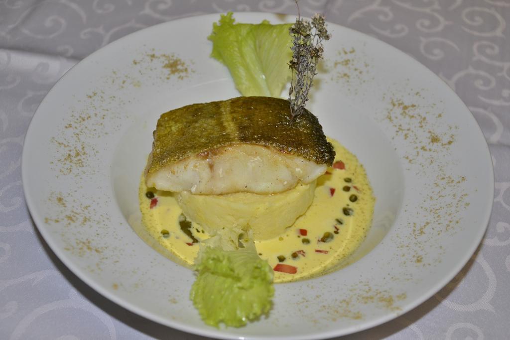 Rians  Hotellerie De L'Esplanade מראה חיצוני תמונה